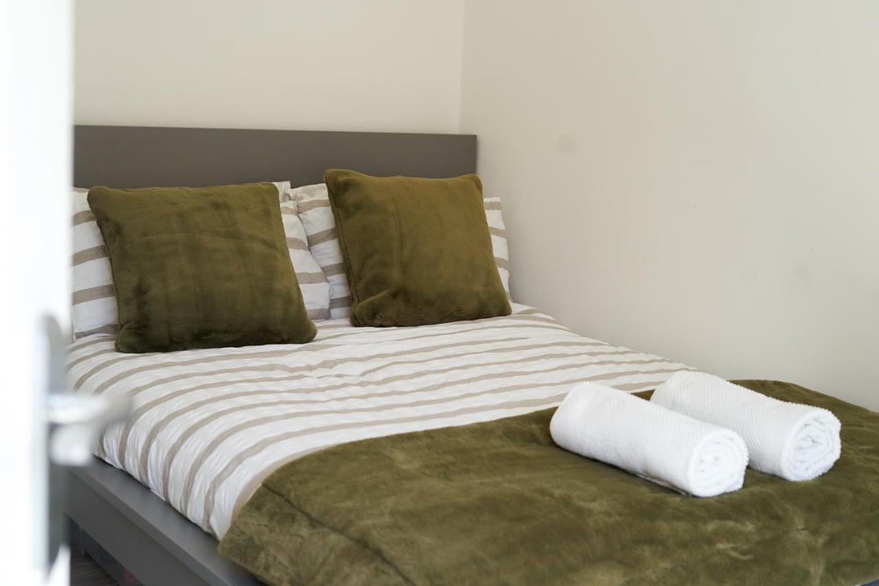 Brighton City Centre 2Br Apartment - Perfect For Contractors, Families & Groups - Free Parking & Walk To Beach エクステリア 写真