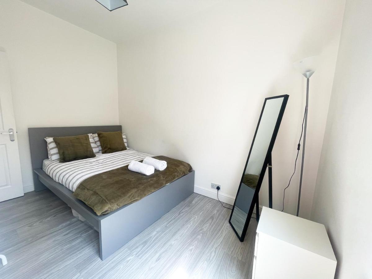 Brighton City Centre 2Br Apartment - Perfect For Contractors, Families & Groups - Free Parking & Walk To Beach エクステリア 写真